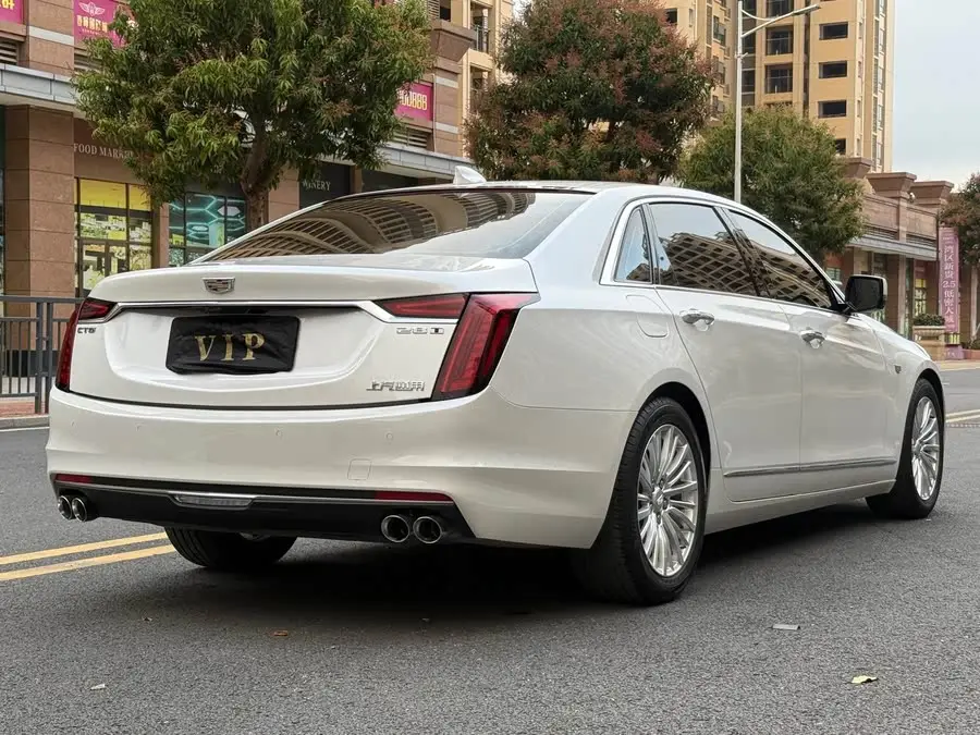 كاديلاك CT6 2021 28T الفاخرة