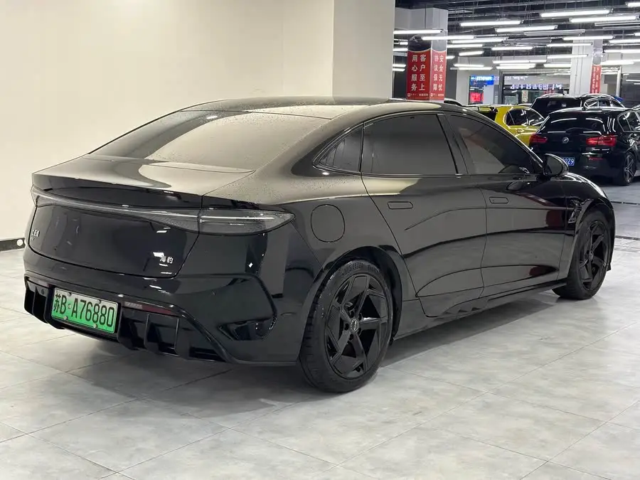 سلاين 2024 إصدار المجد 700 كم نسخة الأداء