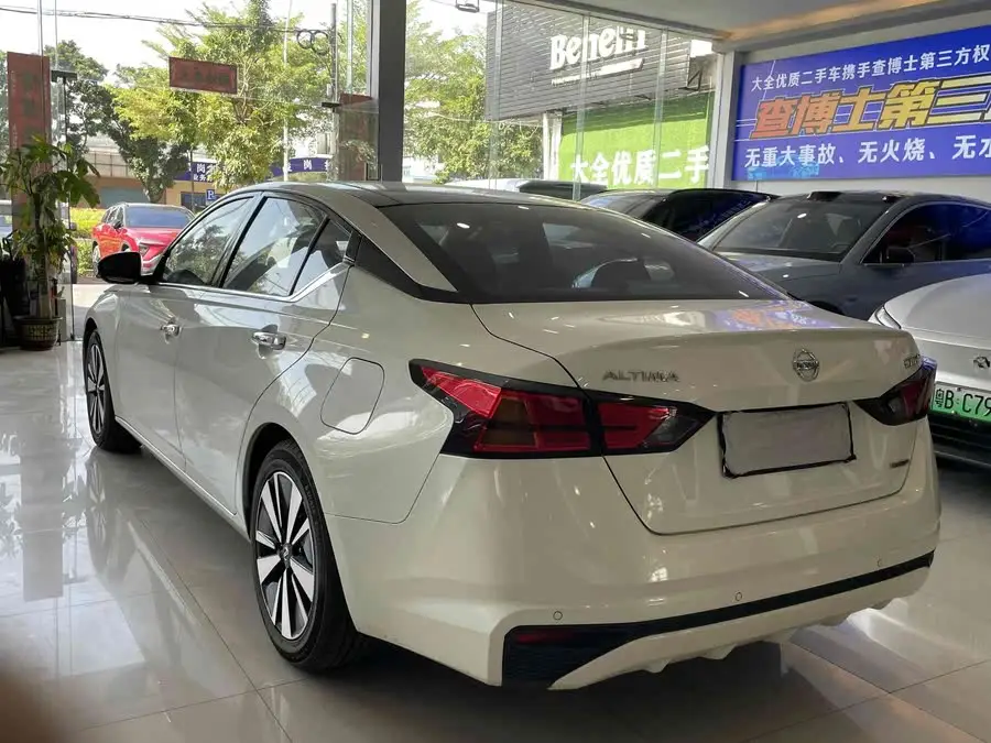 Teana 2021 2.0L XL Upper AD1 Intelligent Navigation Edition