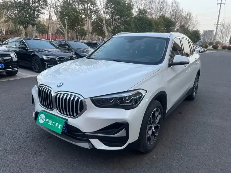 BMW X1 2021 sDrive25Li Leading Edition