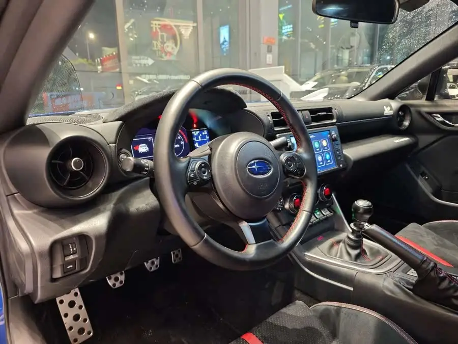 Subaru BRZ 2022 2.4L Manual