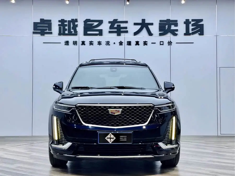 كاديلاك XT6 2021 2.0T فئة الرفاهية ذات الستة مقاعد والدفع الرباعي