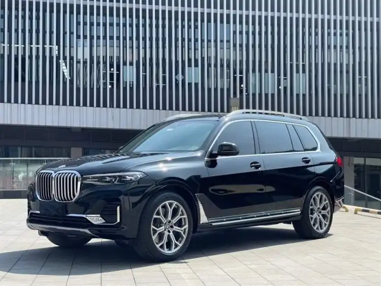 BMW X7 2020 xDrive40i Luxury Package