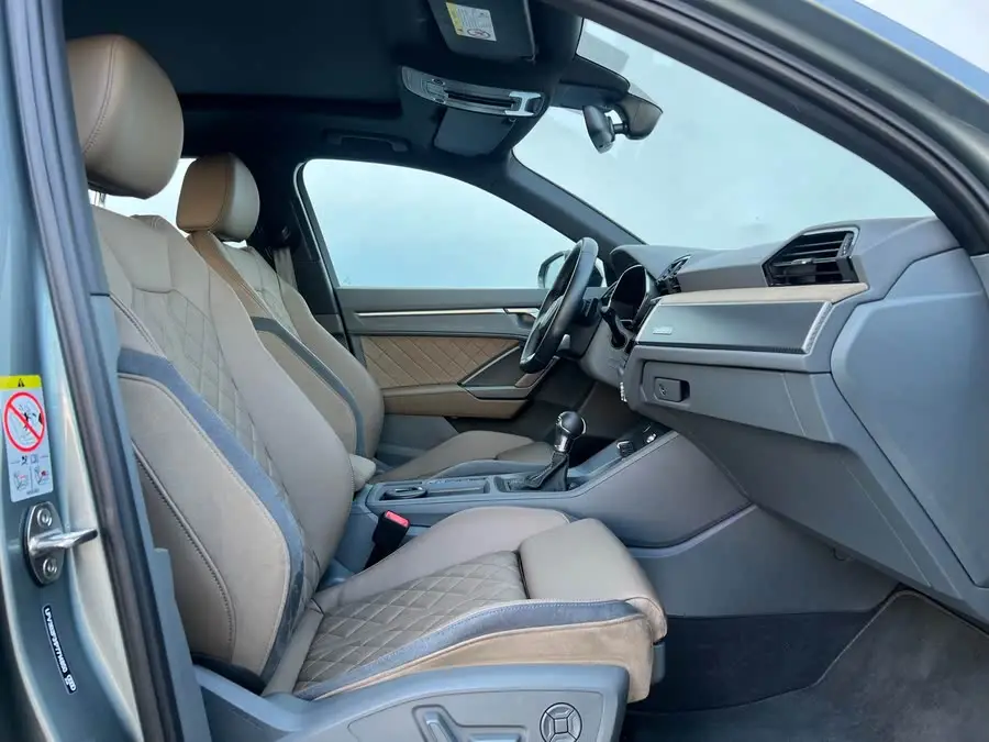 Audi Q3 2024 45 TFSI quattro Sporty Dynamic