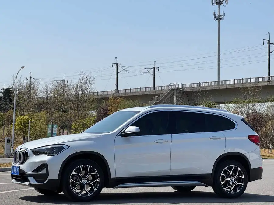 BMW X1 2022 sDrive20Li Fashion Edition