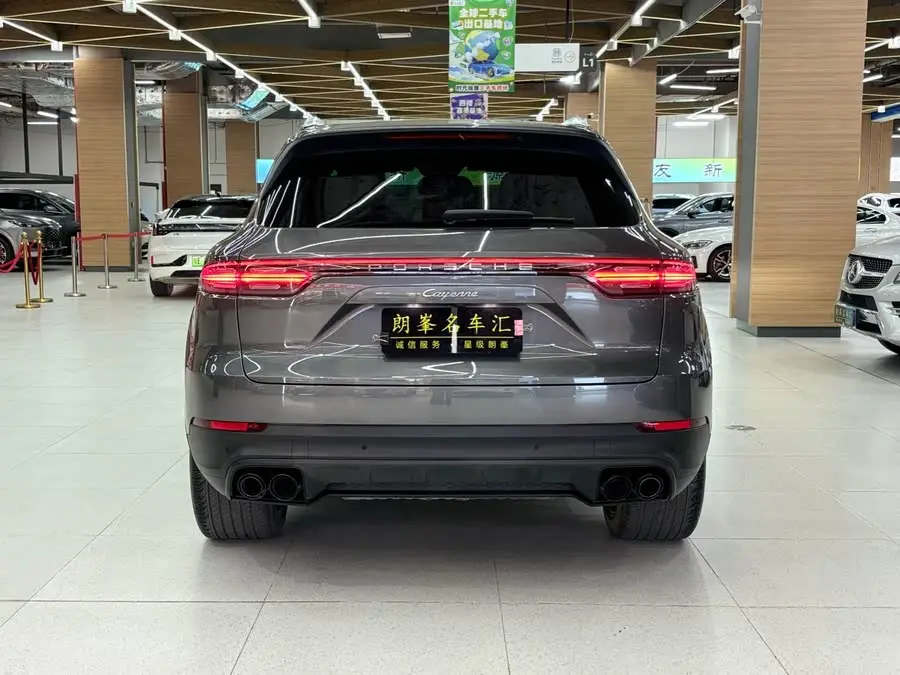 2022 Cayenne Cayenne 3.0T Platinum Edition