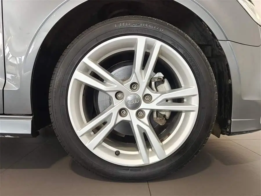 أودي A3 2020 ليموزين 35 TFSI إصدار الموضة الوطنية VI