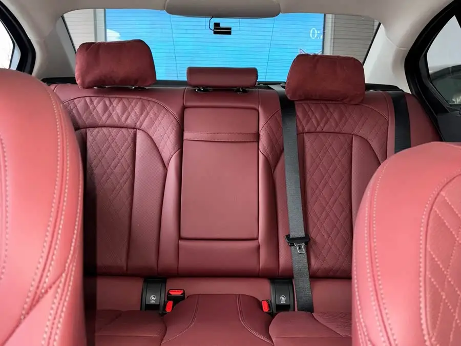 بي إم دبليو i3 2024 eDrive 35 L