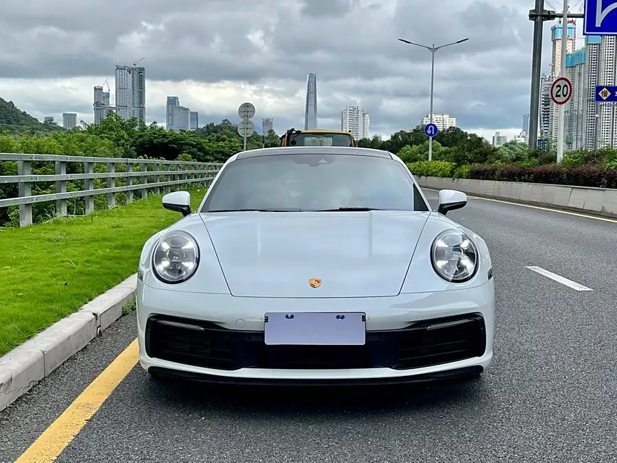 Porsche 911 2022 Carrera 3.0T