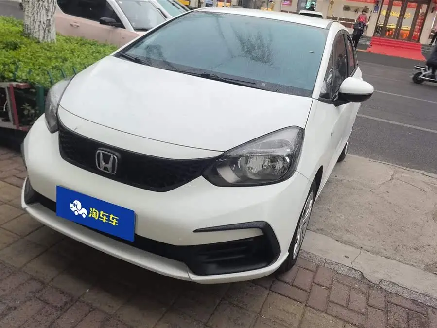 2021 هوندا فيت 1.5 لتر CVT إصدار استمتع بالموجة