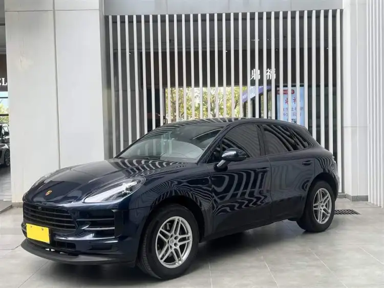 2020 Macan Macan 2.0T