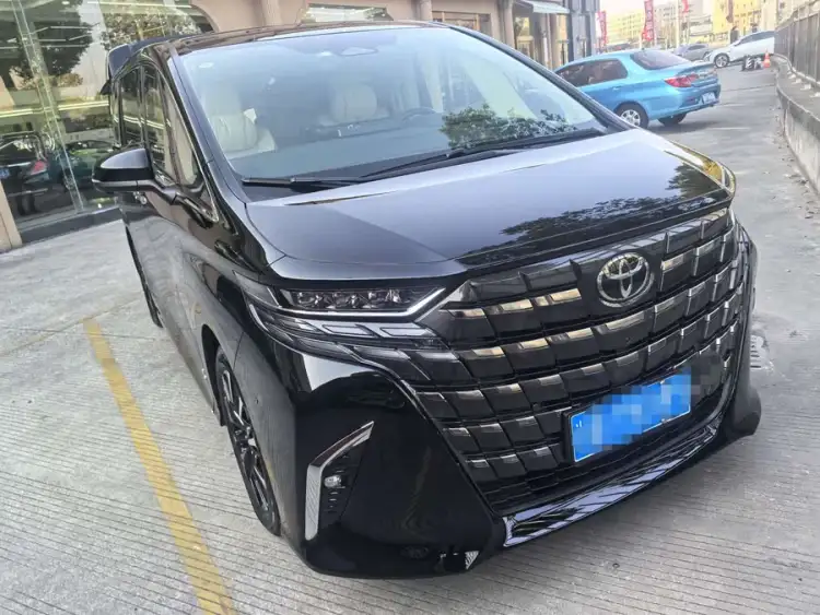 Alphard 2024 Dual Engine 2.5L Premium Edition