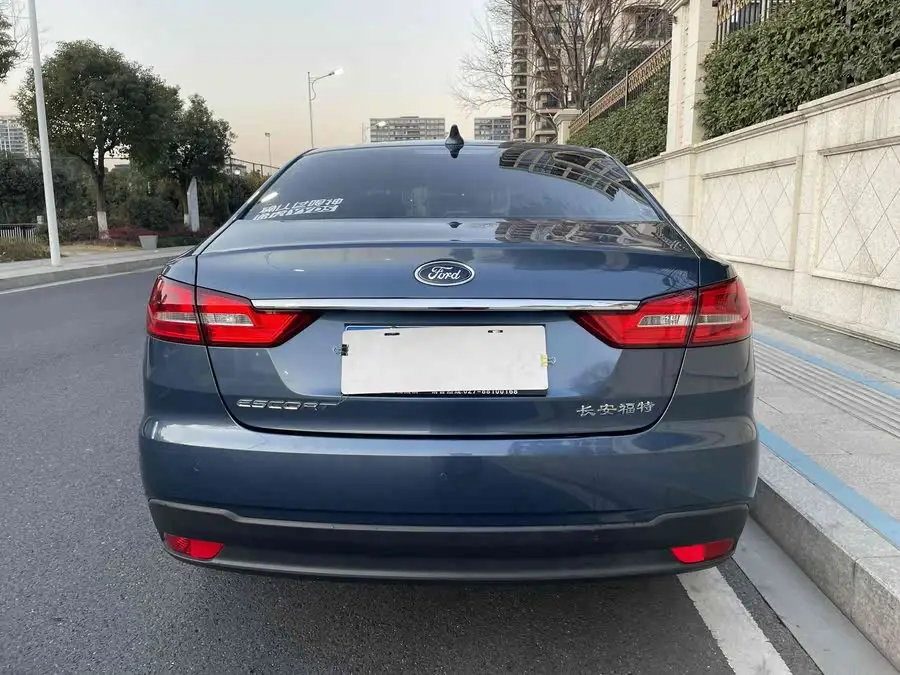 Ford Focus 2019 Facelift 1.5L Automatic Quality Enjoyment Edition (Tire Pressure Monitoring) National VI