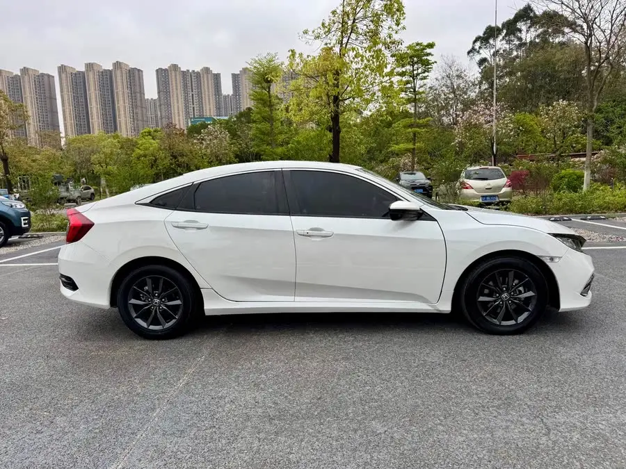 Civic 2019 220TURBO CVT Sport Version National VI