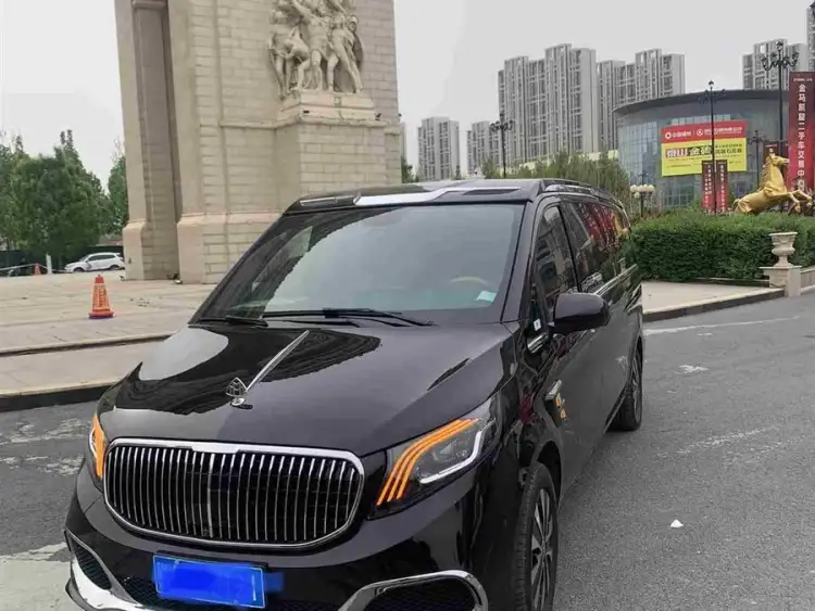 Vito 2023 2.0T Business Edition 7-seater