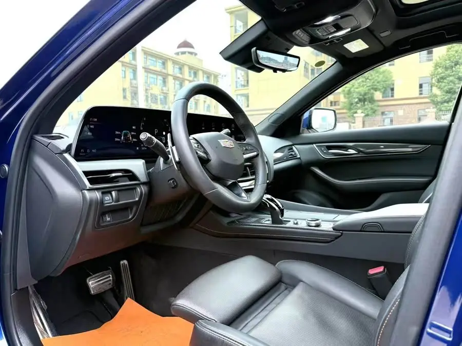 Cadillac CT5 2024 28T Platinum