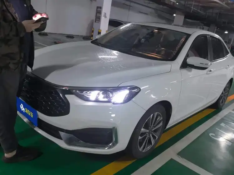 Ford Focus 2021 1.5L Automatic Diamond Edition