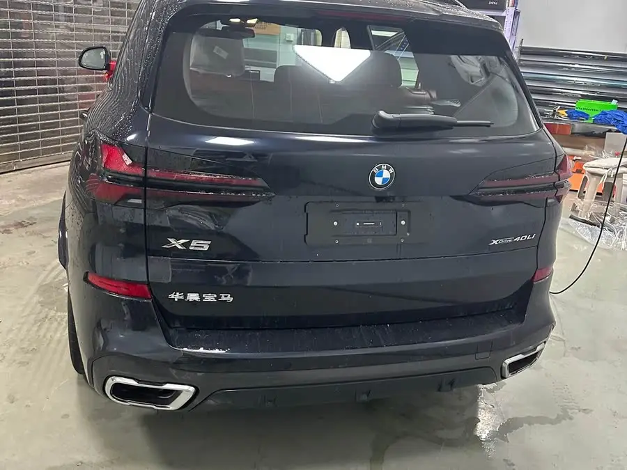 BMW X5 2023 xDrive 40Li Exclusive M Sport Night Package