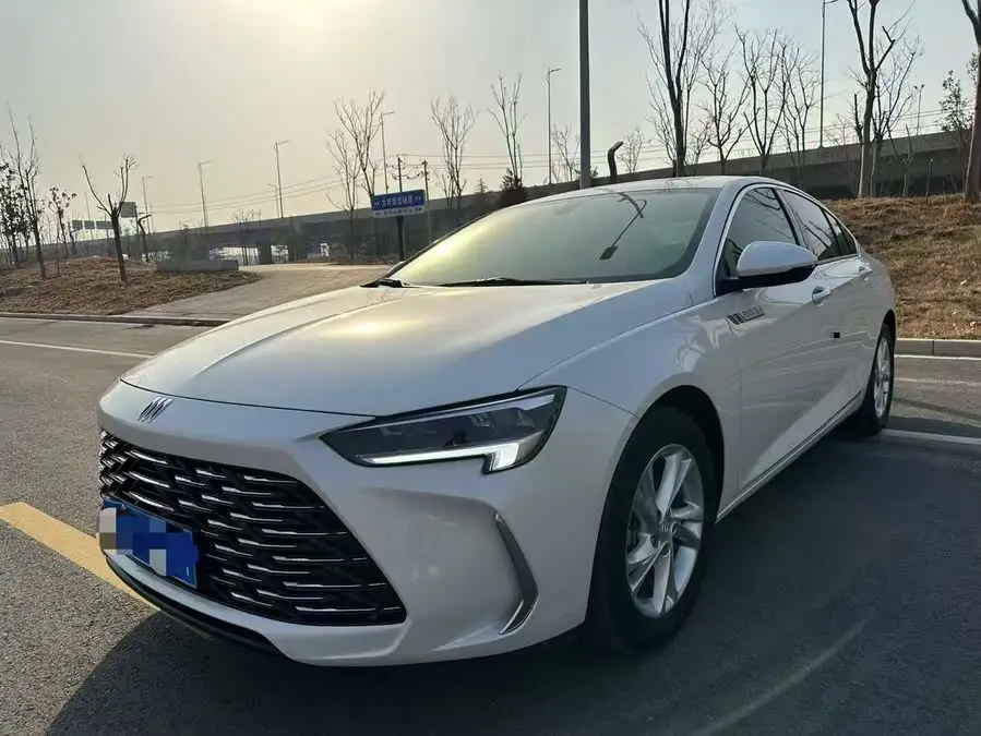 بيوك ريجال 2023 552T النسخة الذكية