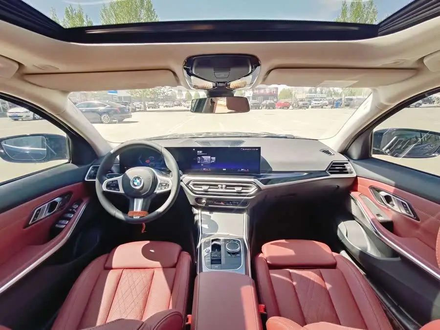 بي إم دبليو i3 2023 eDrive 40 L حزمة الليل