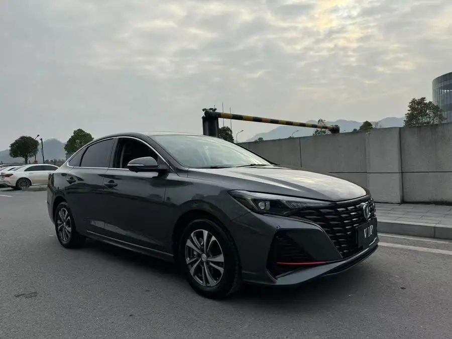 إيدونغ 2024 بلس بلو ويل NE 1.4T GDI DCT إصدار عالي الطاقة