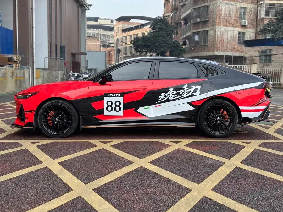 Changan UNI-V 2022 1.5T Sport Version