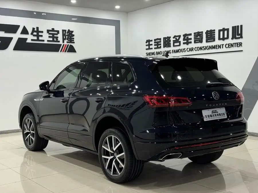 Touareg 2021 3.0 TSI R-Line Black Sport Package
