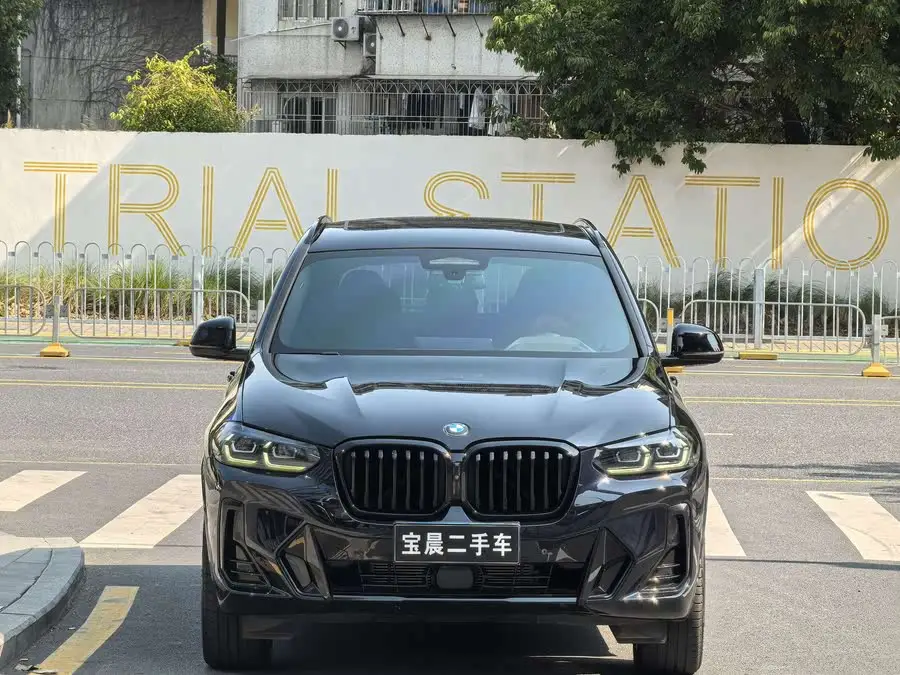 BMW X3 2023 xDrive30i Luxury M Night Package