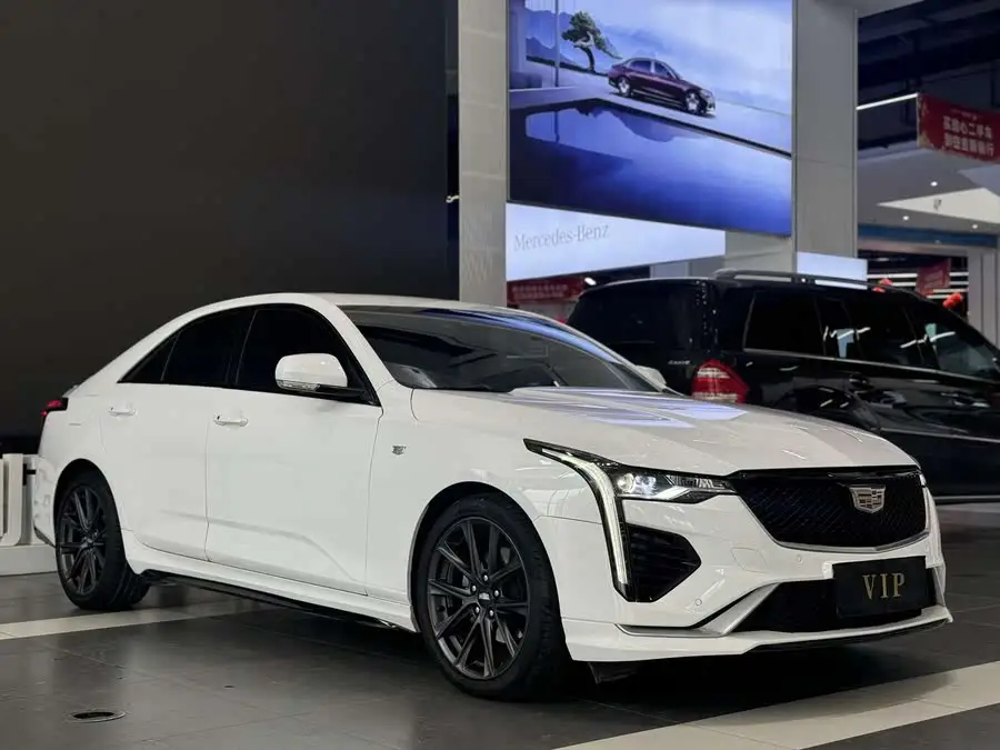 كاديلاك CT4 2021 28T بريميوم