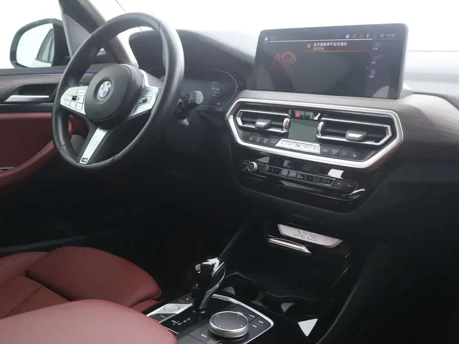 BMW X3 2023 xDrive30i Leading Model M Shadow Package