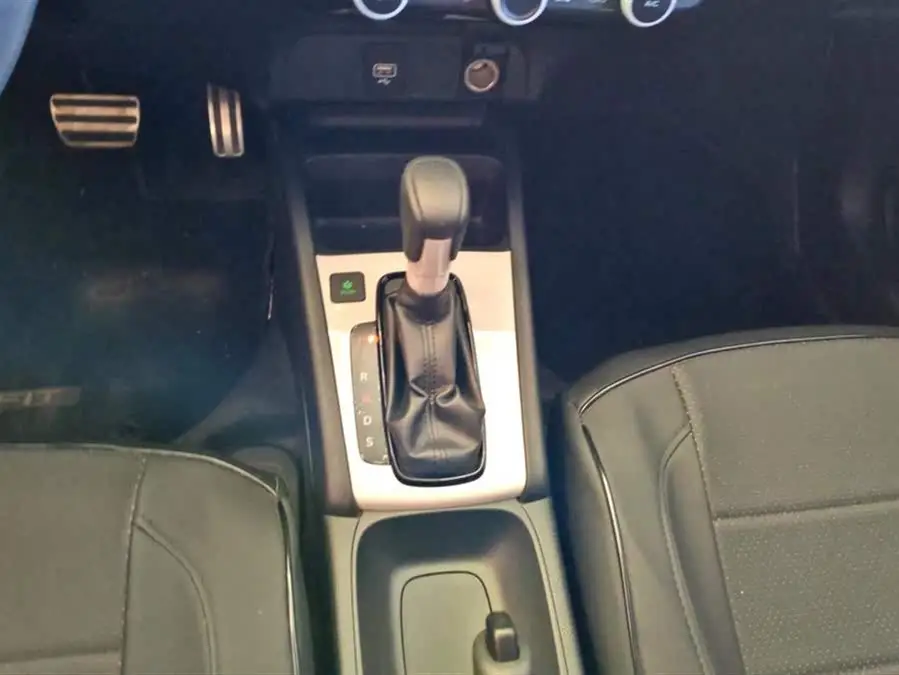 هوندا فيت 2021 1.5 لتر CVT潮跑版