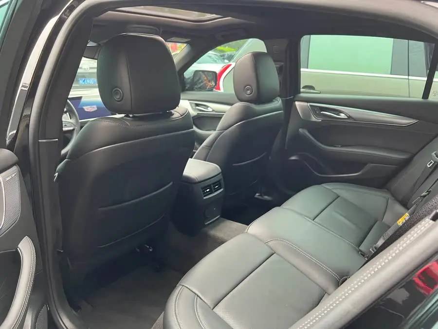 Cadillac CT5 2023 28T Luxury (Standard Version)