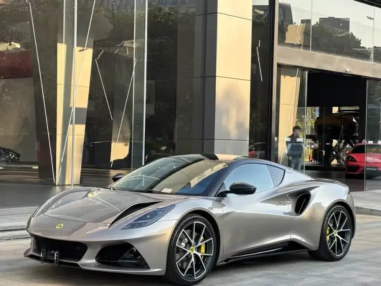 EMIRA 2022 3.5T V6 Manual First Edition