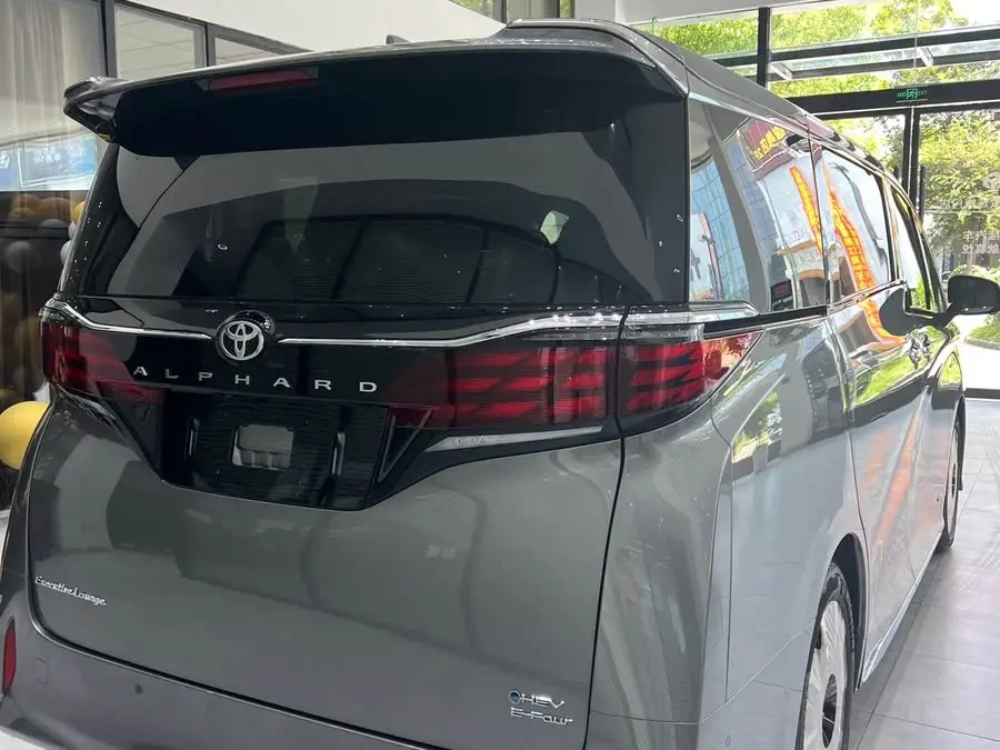 أللفارد 2024 نسخة المحرك المزدوج 2.5 لتر الفاخرة