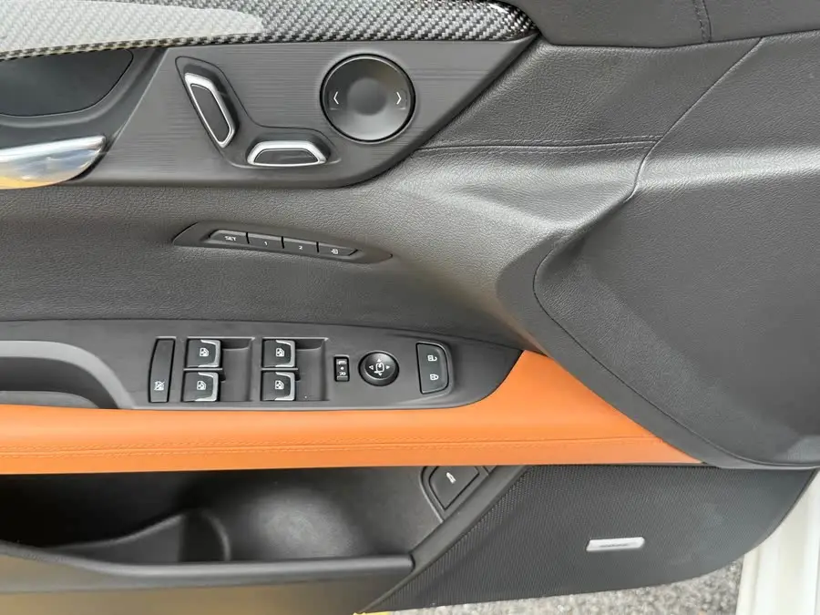 كاديلاك CT6 2021 28T الفاخرة