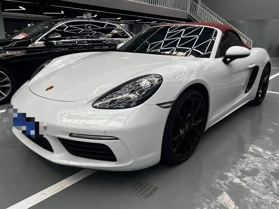 Porsche 718 2022 Model Boxster 2.0T