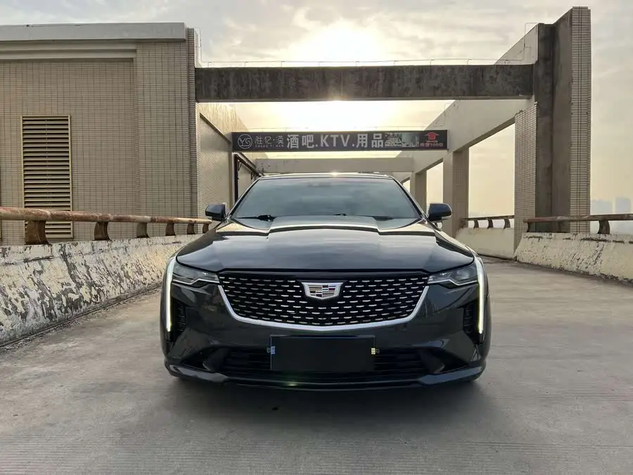 Cadillac CT4 2022 28T Luxury