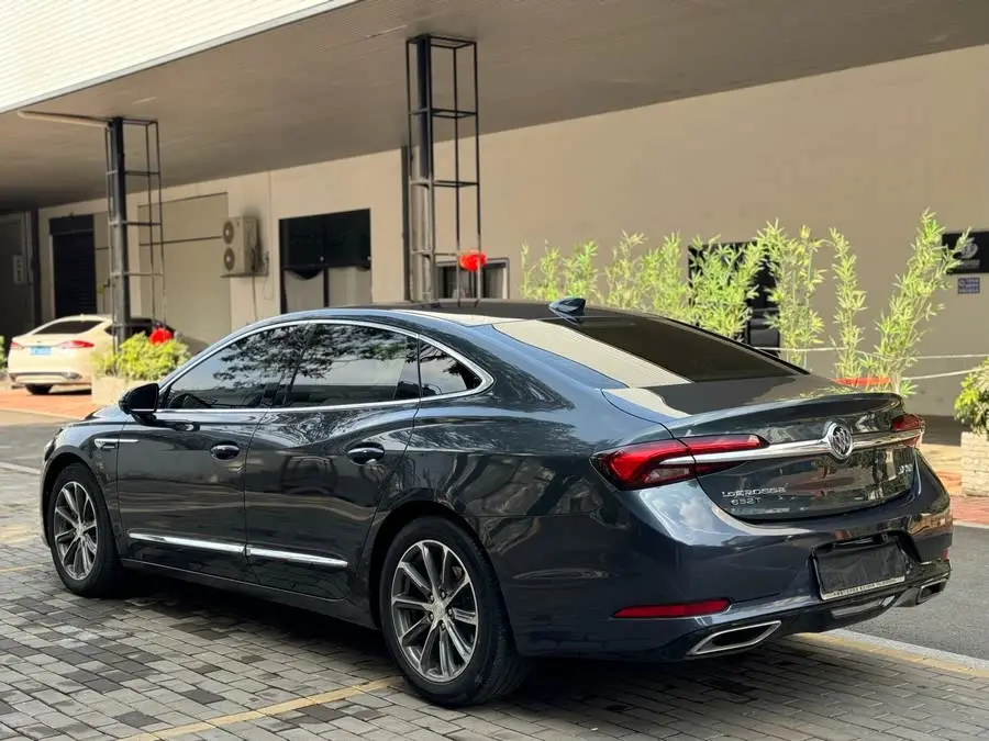 Buick LaCrosse 2020 652T Luxury