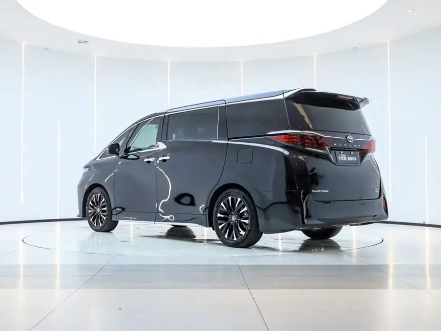 ألـفارد 2024 بنظام مزدوج 2.5 لتر إصدار بريميوم