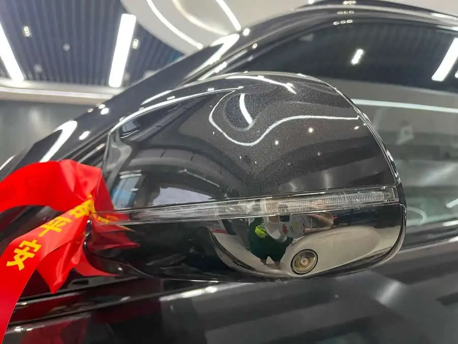 بي إم دبليو X5 2023 xDrive 40Li حزمة M الرياضية الليلية الحصرية