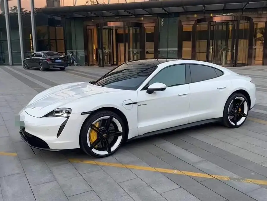 2019 Taycan Taycan 4S