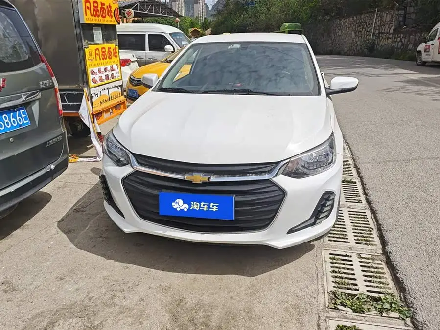 شفروليه كافاليير 2021 325T إصدار الأوتوماتيكي الممتع