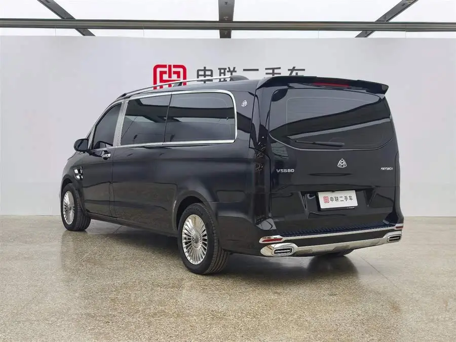 فيتو 2023 2.0T النسخة النخبوية 7 مقاعد