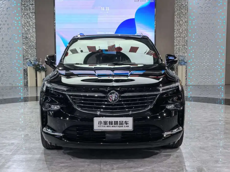 إنفيجن 2022 طراز 652T دفع رباعي فئة رئيسية 6 مقاعد