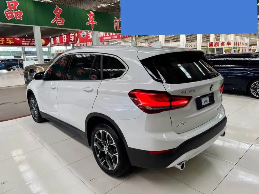 بي إم دبليو X1 2022 sDrive25Li الطراز الرائد