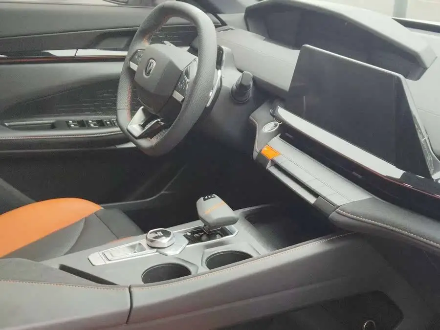 Changan UNI-V 2024 1.5T Premium Sports Model