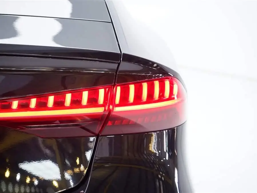Audi A7 2021 40 TFSI Luxury