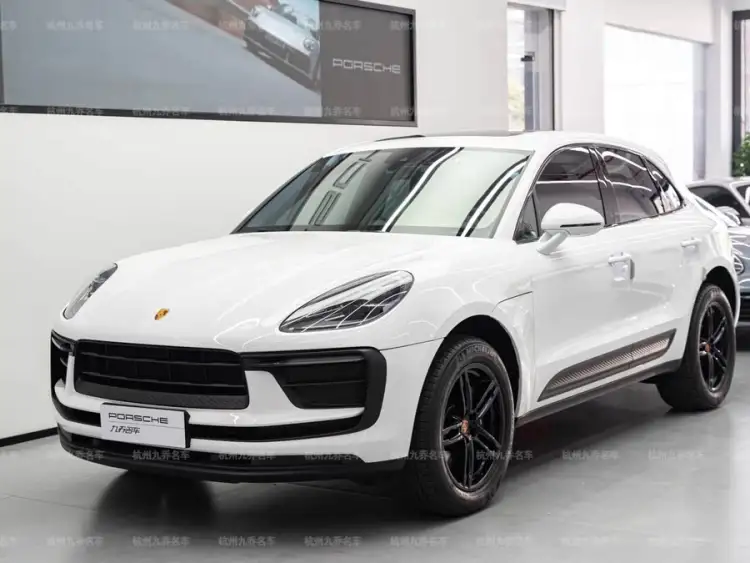 2023 Macan 2.0T
