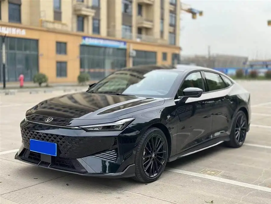 Changan UNI-V 2024 1.5T Premium Sports Edition