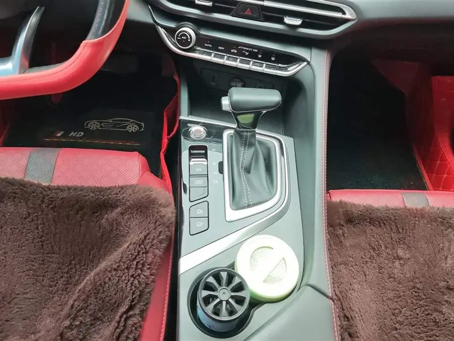 Yidong 2021 PLUS Blue Whale NE 1.4T GDI DCT Premium